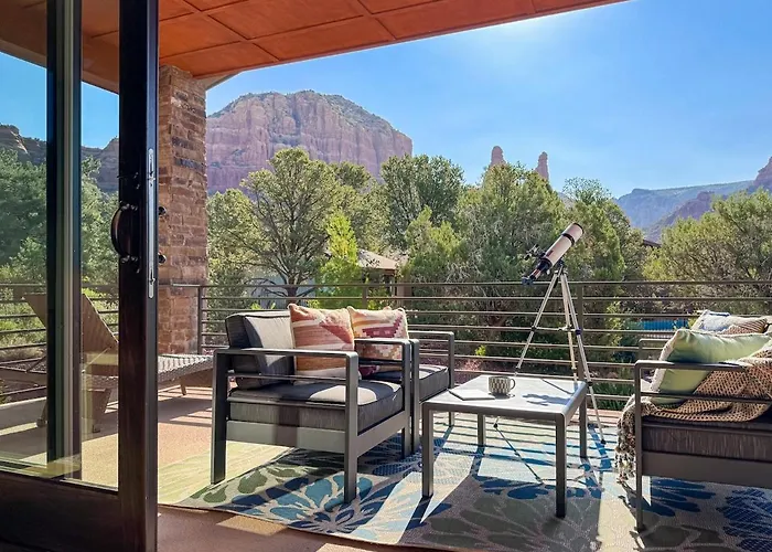 Luxury Mansion With Pool, Spa, Views, Game Room, Movie Theatre Holiday home Sedona
